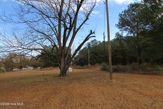 8401 Boykin Bridge Road, Clinton, NC 28328