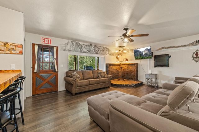 22941 Hudson Road, Columbia, CA 95310