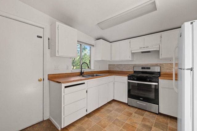 22941 Hudson Road, Columbia, CA 95310