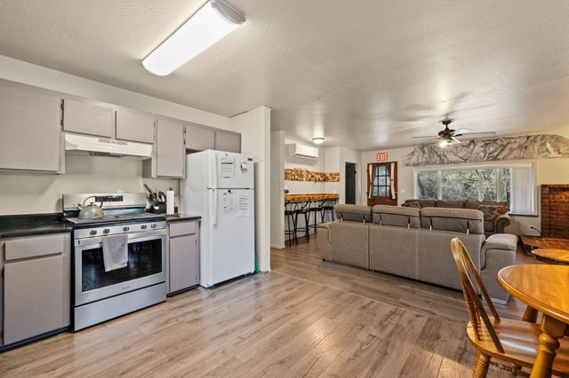 22941 Hudson Road, Columbia, CA 95310