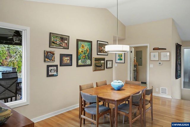 3455 Biegler Ln S, Salem, OR 97302