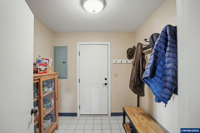 3455 Biegler Ln S, Salem, OR 97302