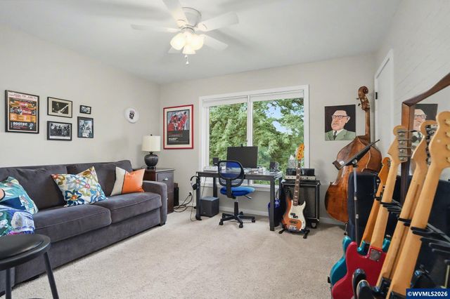 3455 Biegler Ln S, Salem, OR 97302