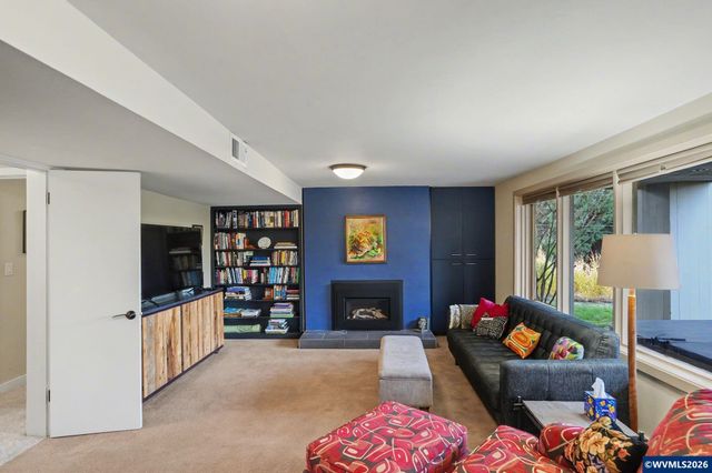 3455 Biegler Ln S, Salem, OR 97302