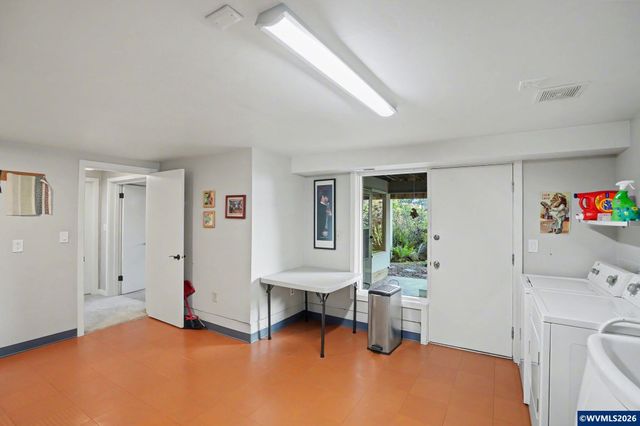 3455 Biegler Ln S, Salem, OR 97302