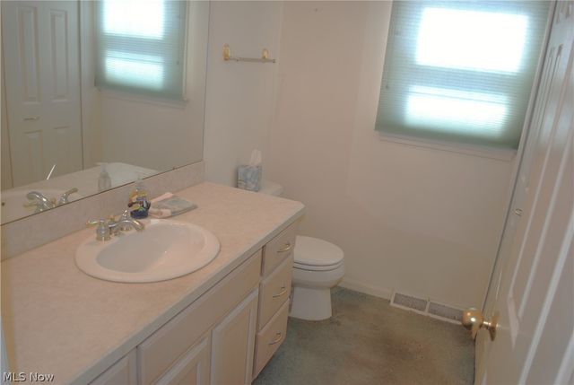 2025 E Erie Avenue, Lorain, OH 44052