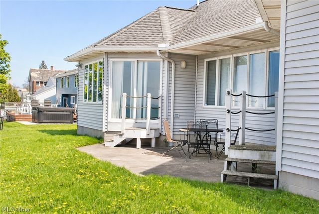 2025 E Erie Avenue, Lorain, OH 44052