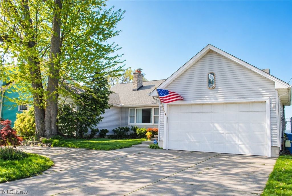 2025 E Erie Avenue, Lorain, OH 44052