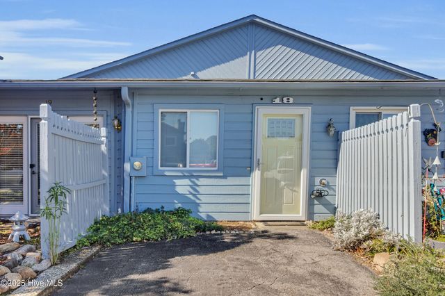 18 Harbour Walk, New Bern, NC 28562