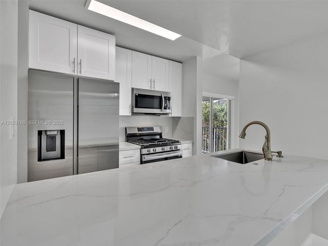 15325 SW 106th Terrace 636, Miami, FL 33196