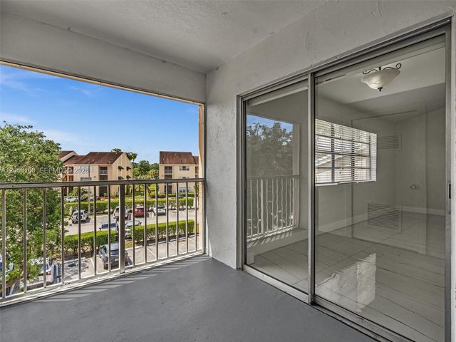 15325 SW 106th Terrace 636, Miami, FL 33196