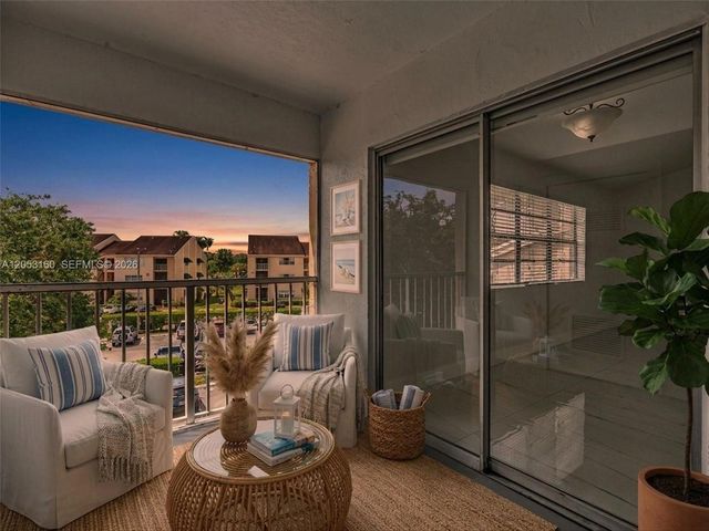 15325 SW 106th Terrace 636, Miami, FL 33196