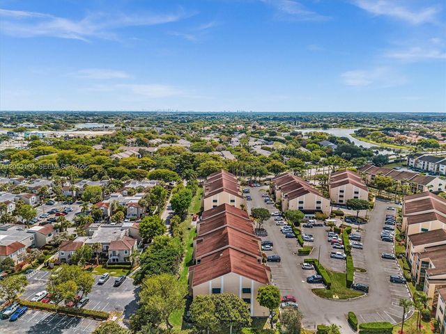 15325 SW 106th Terrace 636, Miami, FL 33196
