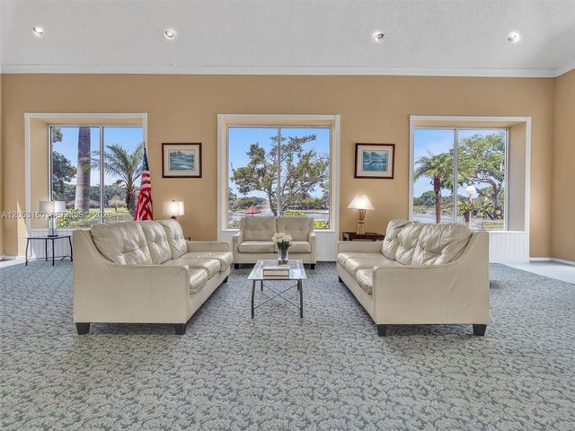 15325 SW 106th Terrace 636, Miami, FL 33196