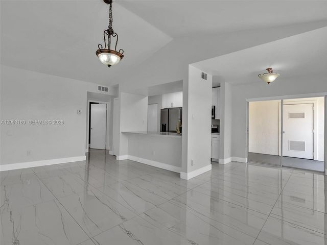 15325 SW 106th Terrace 636, Miami, FL 33196