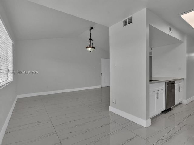 15325 SW 106th Terrace 636, Miami, FL 33196