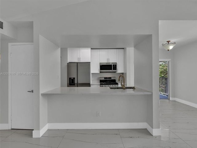 15325 SW 106th Terrace 636, Miami, FL 33196