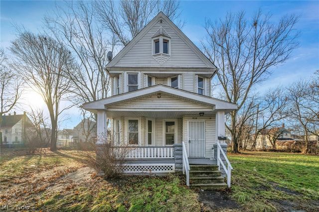 8110 Melrose Avenue, Cleveland, OH 44103