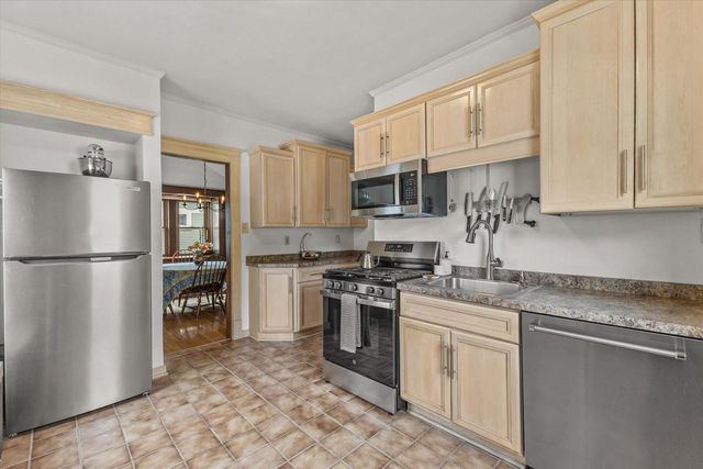 3416 S Delaware AVENUE, Milwaukee, WI 53207