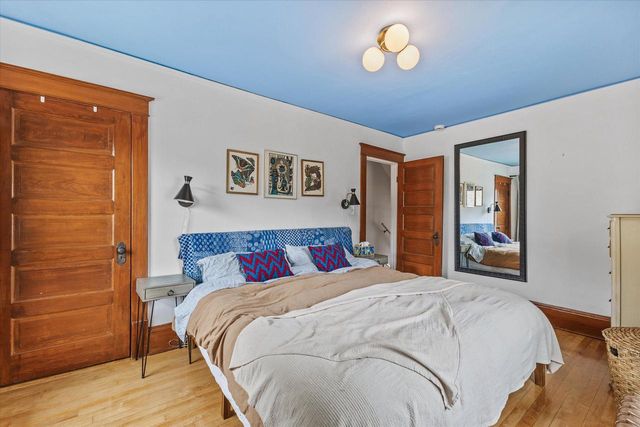 3416 S Delaware AVENUE, Milwaukee, WI 53207