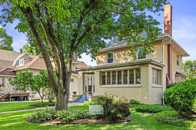 3416 S Delaware AVENUE, Milwaukee, WI 53207