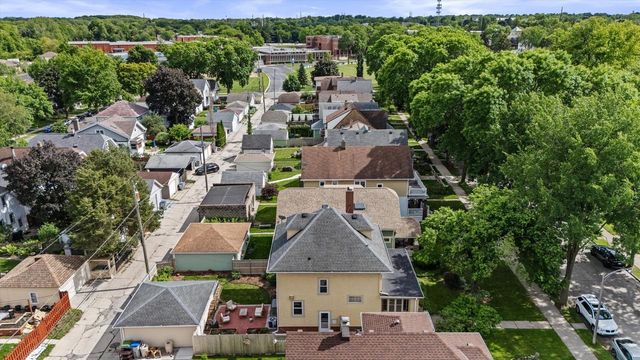 3416 S Delaware AVENUE, Milwaukee, WI 53207