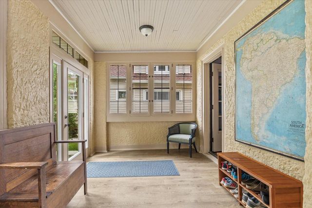 3416 S Delaware AVENUE, Milwaukee, WI 53207