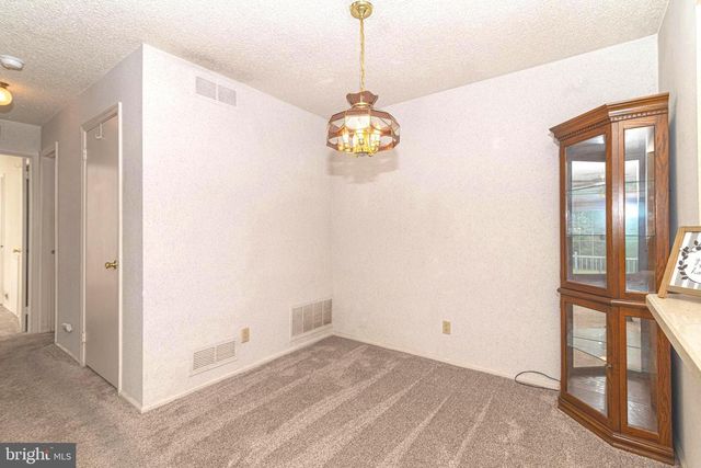 186-B COLLIN CT, Mount Laurel, NJ 08054