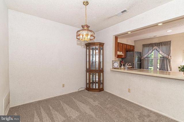186-B COLLIN CT, Mount Laurel, NJ 08054