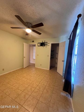 386 McCune Road B, El Paso, TX 79915