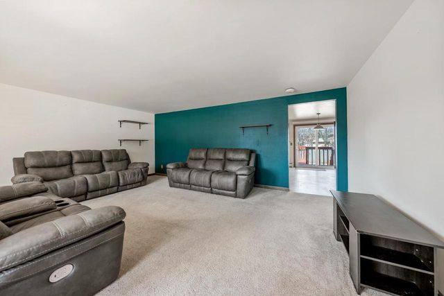 2070 WEST POINT TERRACE, Green Bay, WI 54304