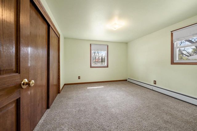 2070 WEST POINT TERRACE, Green Bay, WI 54304