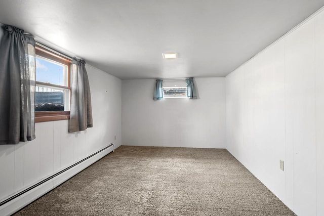 2070 WEST POINT TERRACE, Green Bay, WI 54304