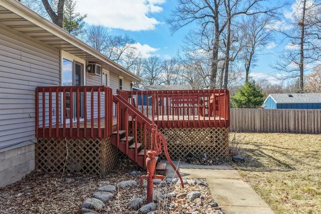 2070 WEST POINT TERRACE, Green Bay, WI 54304