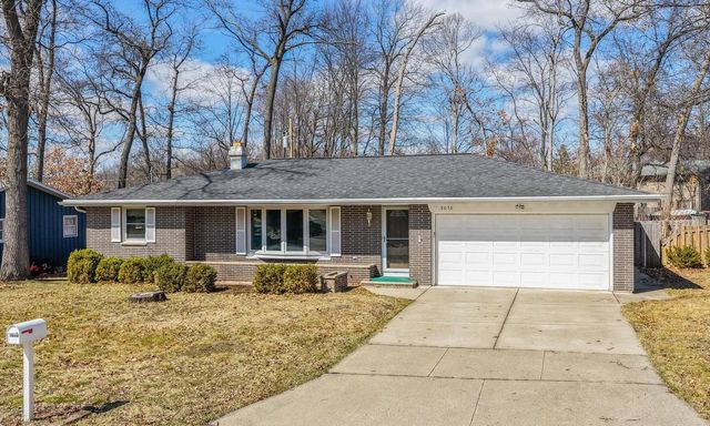 2070 WEST POINT TERRACE, Green Bay, WI 54304