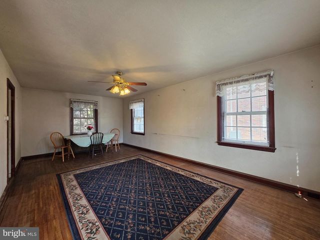 410 5TH AVE, Denver, PA 17517