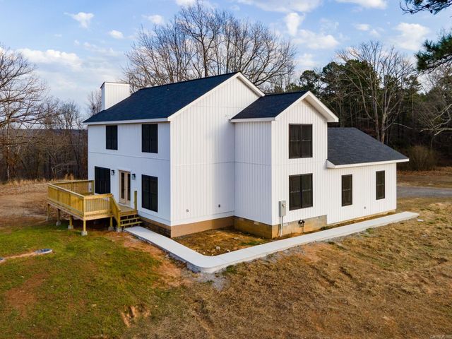 3295 Oyler Road, Clinton, AR 72031