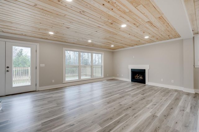 3295 Oyler Road, Clinton, AR 72031