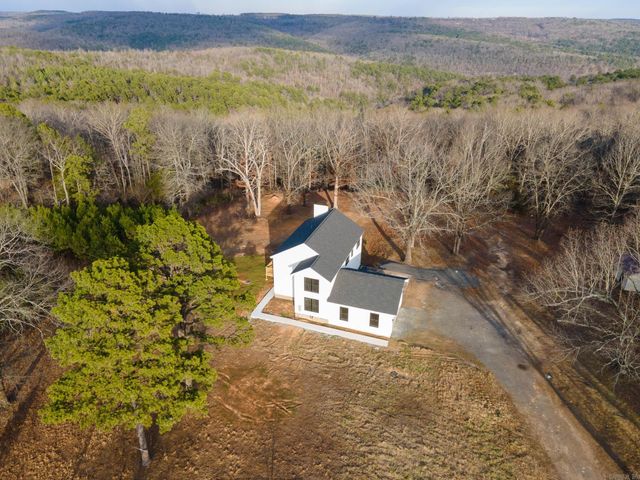 3295 Oyler Road, Clinton, AR 72031