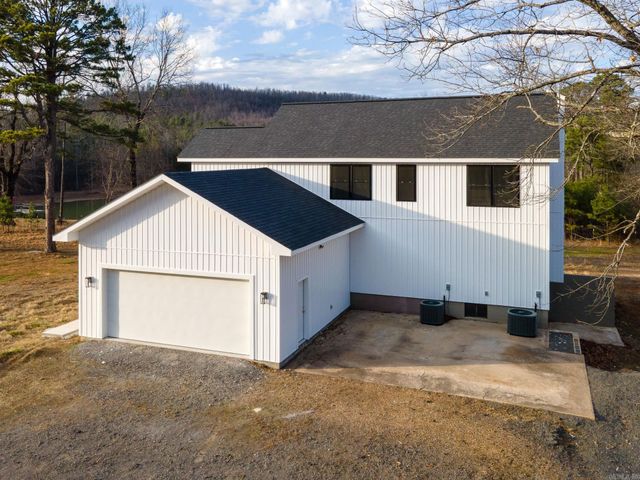 3295 Oyler Road, Clinton, AR 72031