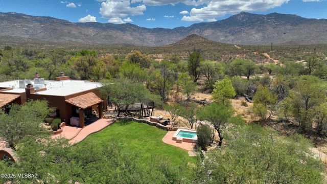 16545 E McKenzie Wash Road, Vail, AZ 85641