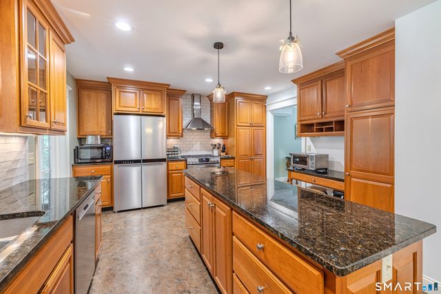 163 Highland Road, Mansfield, CT 06250
