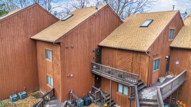 10 Augusta Dr 9, Vernon Twp., NJ 07462