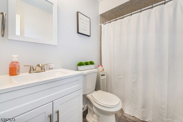 10 Augusta Dr 9, Vernon Twp., NJ 07462