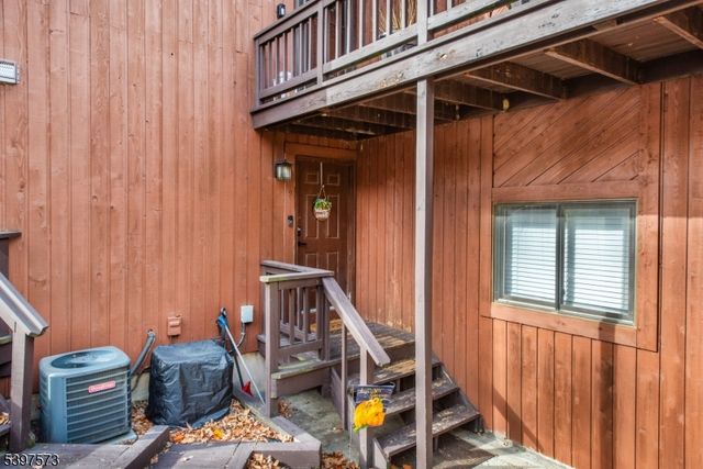 10 Augusta Dr 9, Vernon Twp., NJ 07462