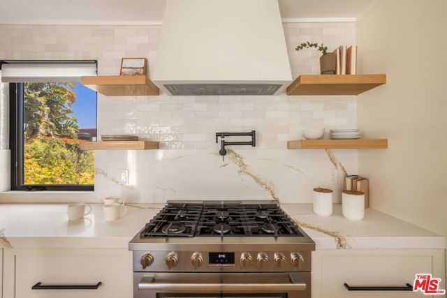 17810 Sabbiadoro Way, Pacific Palisades (los Angeles), CA 90272