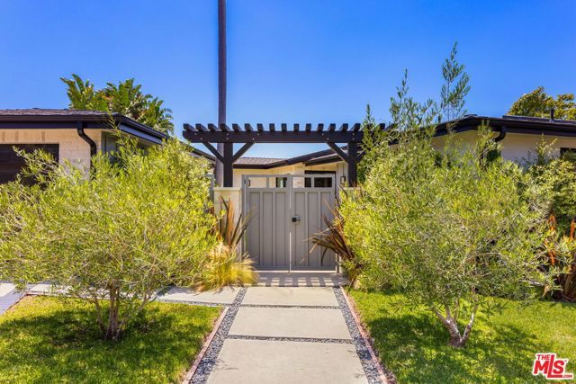 17810 Sabbiadoro Way, Pacific Palisades (los Angeles), CA 90272