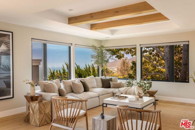 17810 Sabbiadoro Way, Pacific Palisades (los Angeles), CA 90272
