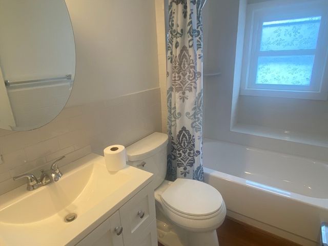 2 Mason St 1, Billerica, MA 01862