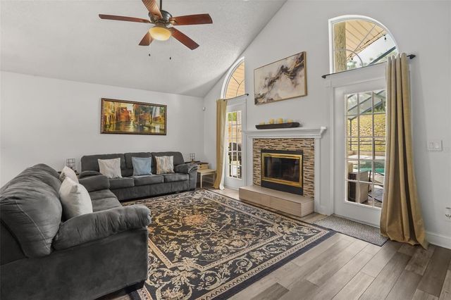 1032 NIN STREET, Orlando, FL 32835
